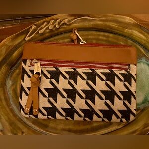 Spartina 449  leather and linen clutch NWOT